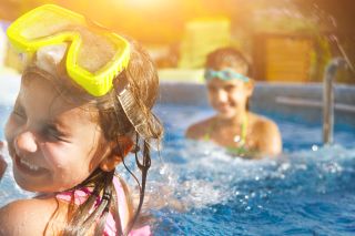 How to Get Rid Of Chlorine Odors And Eye Irritation From Your Pool